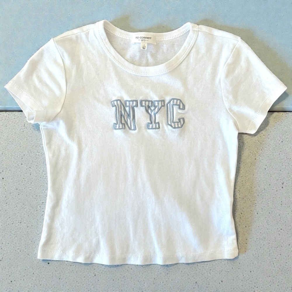 No Comment Girls NYC Embroidered White And Blue Crop Top Sz 14 - Picture 8 of 8